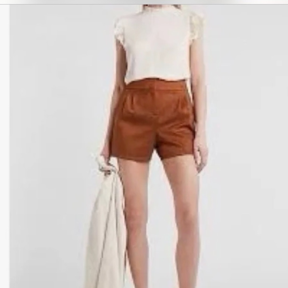 Express Faux Suede High Waisted Shorts 8 Medium M, New without tag NWOT